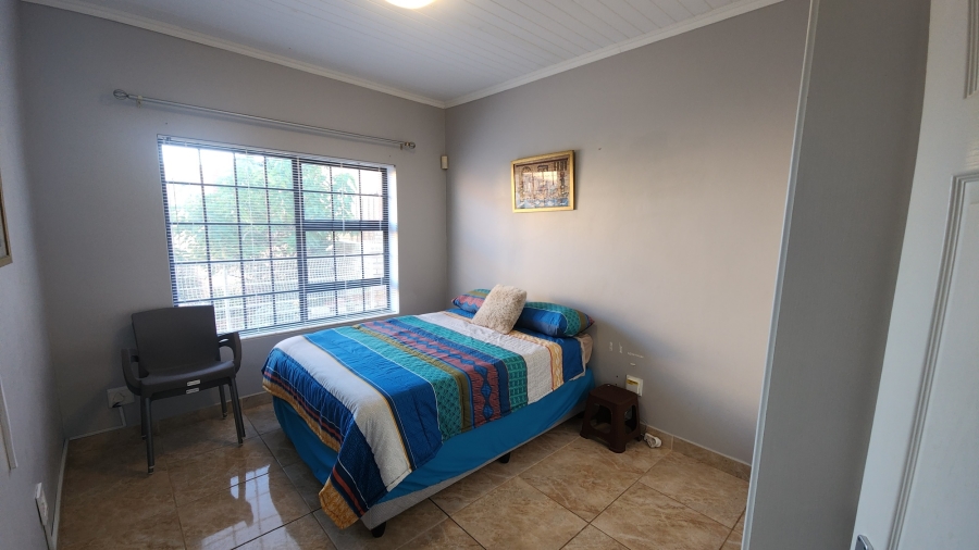 3 Bedroom Property for Sale in Menkenkop Western Cape